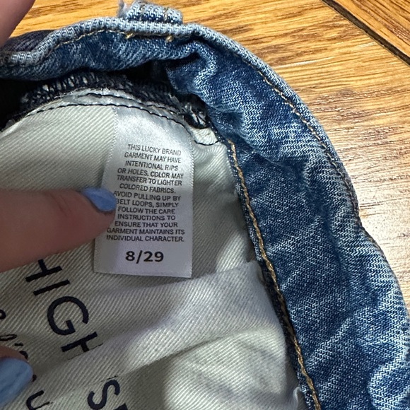 *LUCKY BRAND* Light Wash High Rise 80’s Curve Relaxed Jeans Size 8/29 - Picture 9 of 10